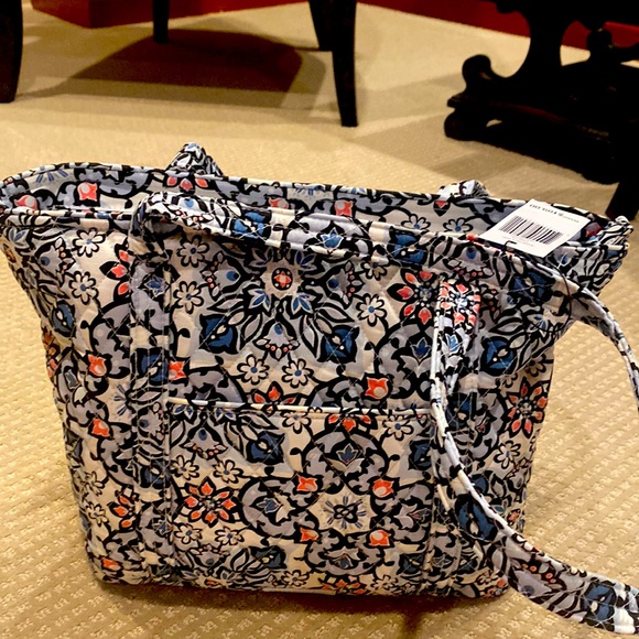 Vera Bradley Handbags - VERA BRADLEY TOTE